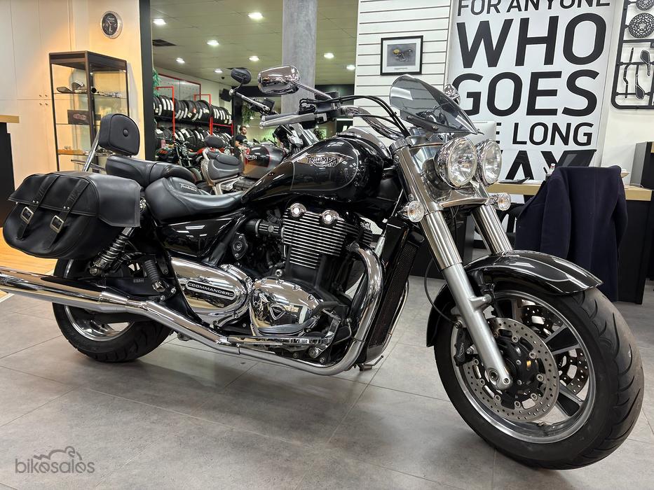 Triumph Thunderbird Commander