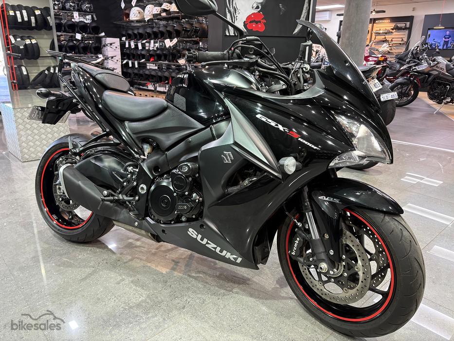 Suzuki GSXS-1000F