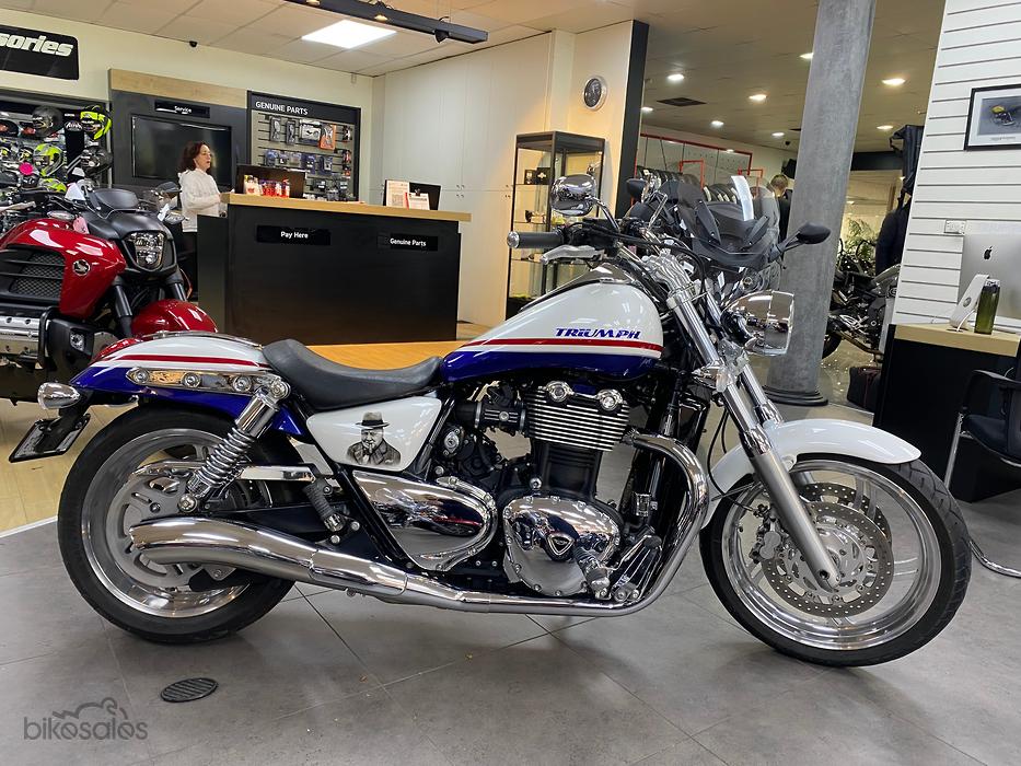 Triumph Thunderbird