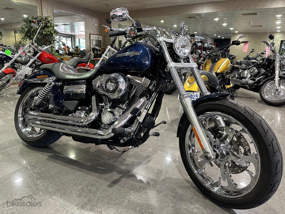 Harley Davidson Dyna Superglide Custom