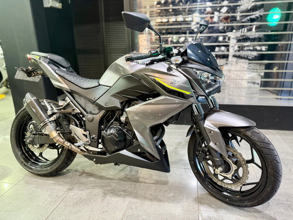 Kawasaki Z300