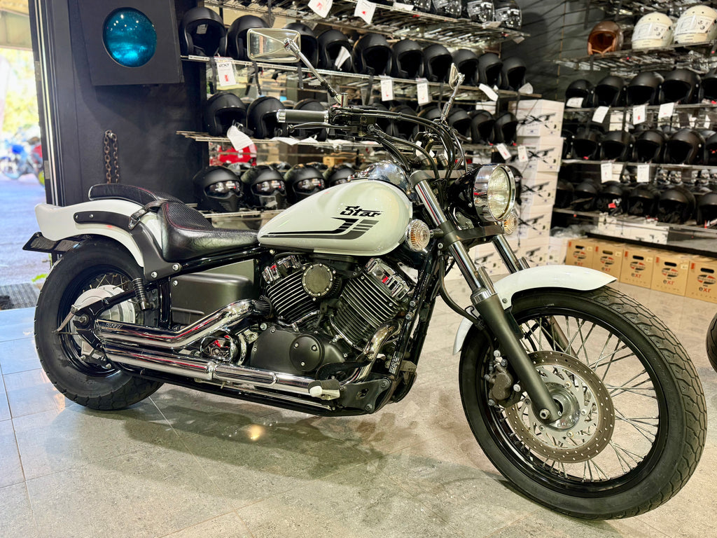 Yamaha XVS 650 Custom