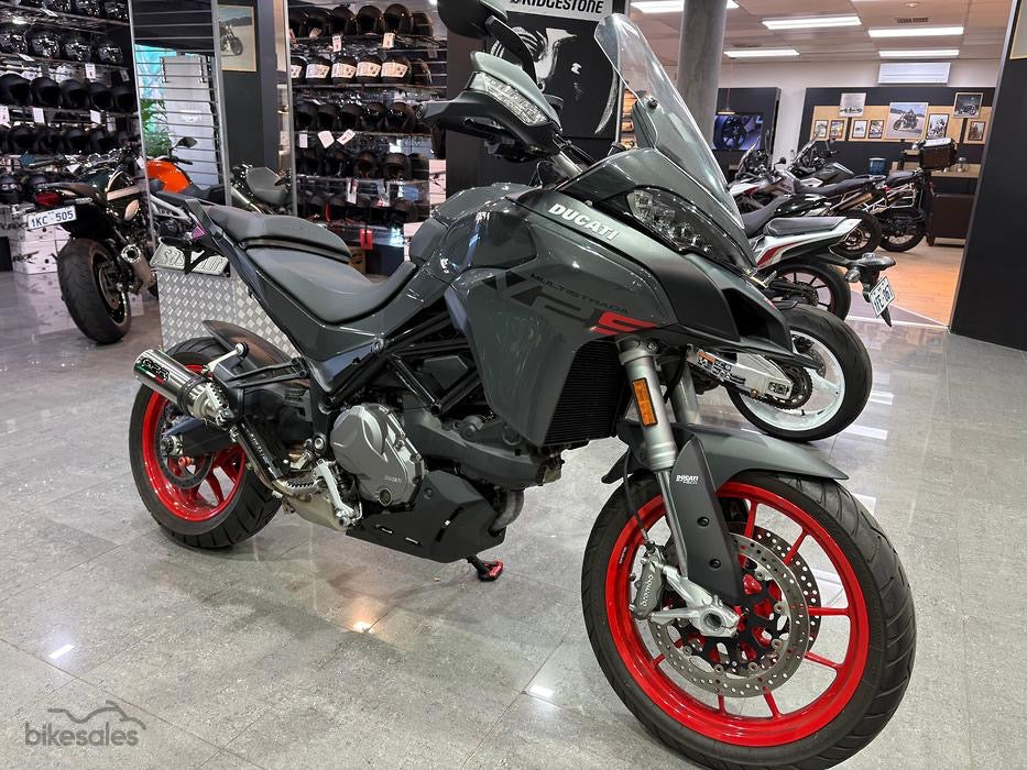 Ducati Multistrada V2S